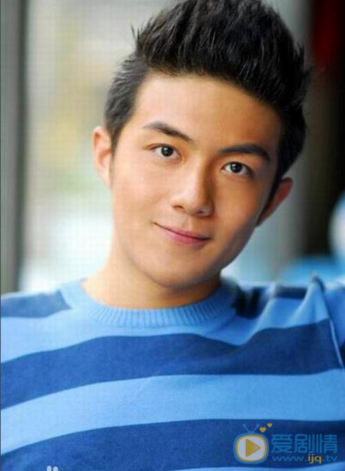  那年花開月正圓王世均是誰演的？王世均扮演者李澤鋒個人資料及生活寫真照欣賞