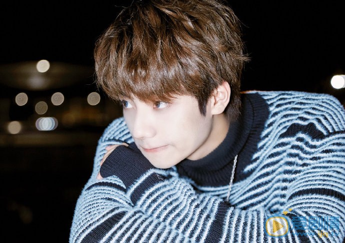 李振寧個人資料簡介 李振寧圖片 李振寧高清寫真圖片