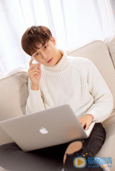 田韋辰個人資料簡介 田韋辰寫真