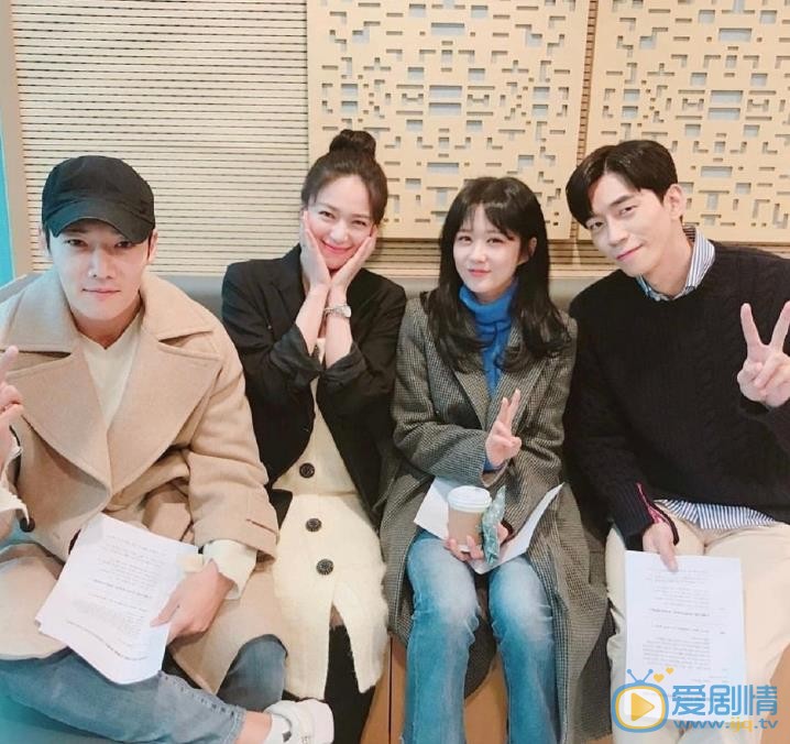 皇后的品格閔宥拉是誰演的？皇后的品格閔宥拉扮演者李伊利雅個人資料、寫真及生活照欣賞