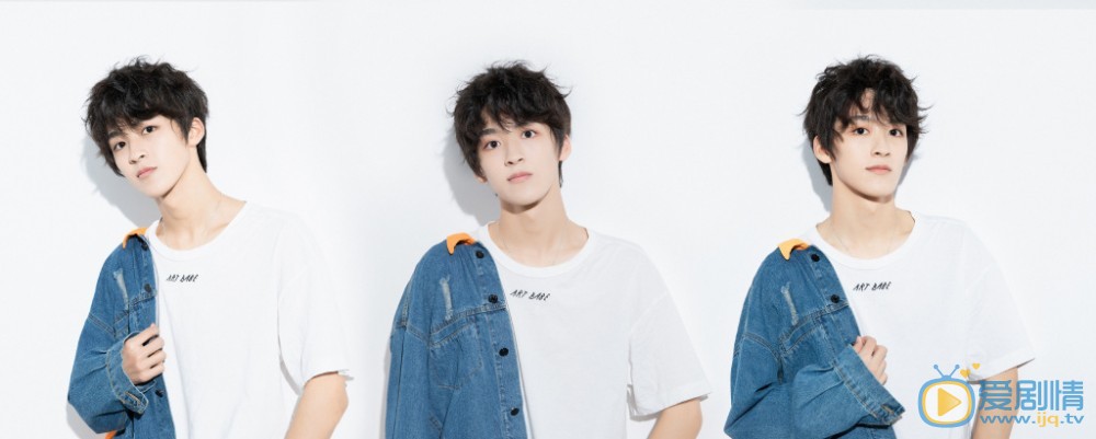 何洛洛個人資料簡介 何洛洛演藝經歷 何洛洛寫真圖片