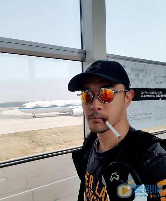 反恐特戰對之獵影鍾原是誰演的？反恐特戰對之獵影鍾原扮演者黃維德個人資料、寫真及生活照欣賞