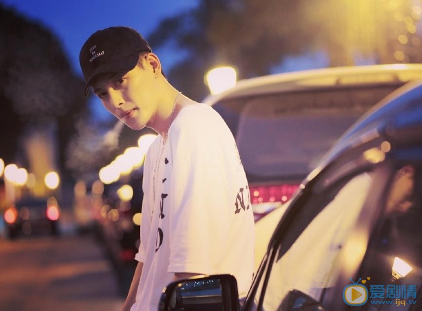 張皓宇個人資料簡介 張皓宇寫真照