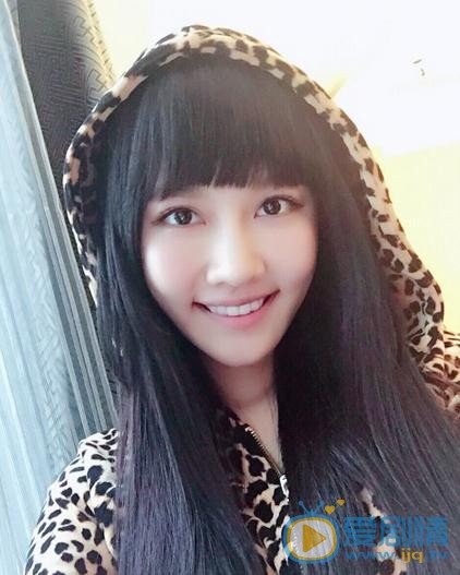 美人為餡辛佳是誰扮演的？辛佳扮演者孫驍驍個人資料、寫真及生活照欣賞