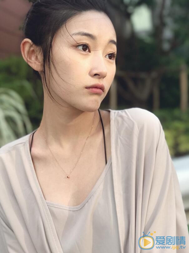 姜嫄個人資料簡介 姜嫄個人經歷及家庭背景介紹 姜嫄寫真圖片照