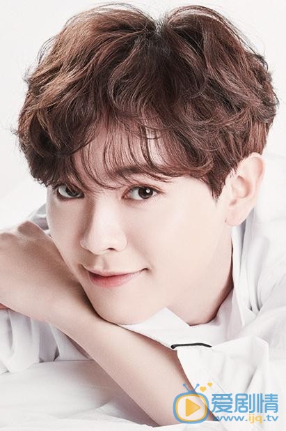 尤長靖個人資料簡介 尤長靖寫真