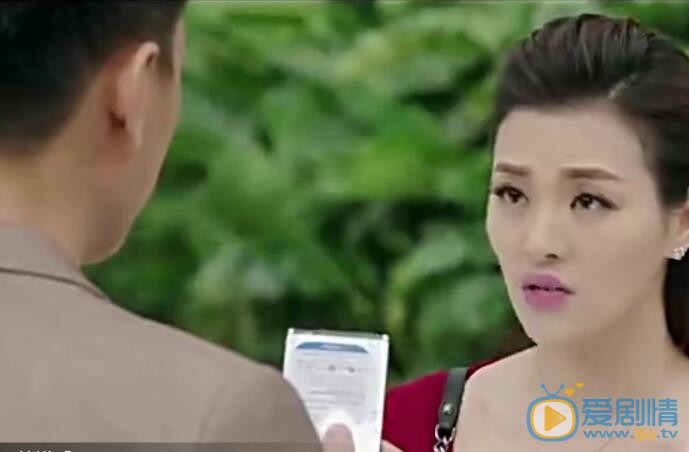  我們的愛曝預告  靳東遭美女糾纏婚姻危機