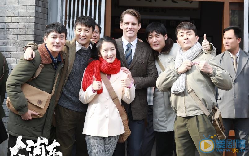 大浦東查爾德是誰演的？查爾德扮演者詹姆斯&bull;奧夫斯（James Alofs）個人資料、寫真及生活照欣賞