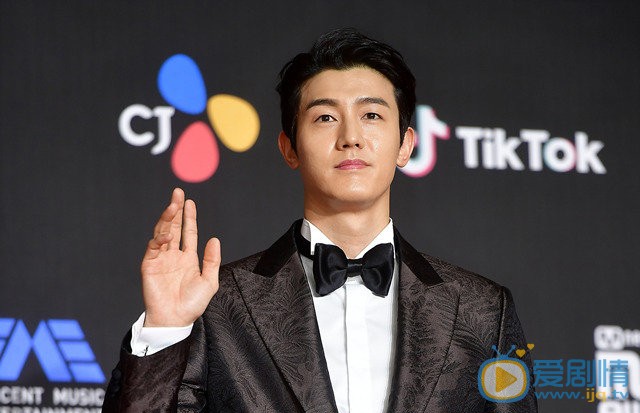 李己雨個人資料簡介 李己雨演藝經歷 李己雨帥氣寫真圖片