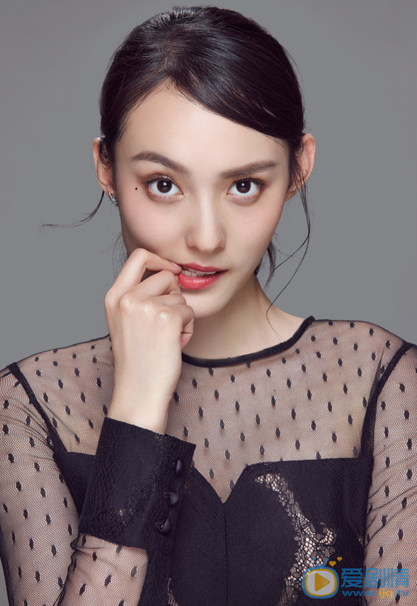 楊之楹個人資料簡介 楊之楹個人經歷及家庭背景介紹 楊之楹圖片生活照