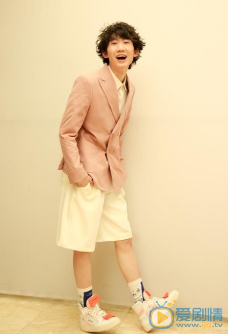 叢日新個人資料簡介 叢日新媒體評價