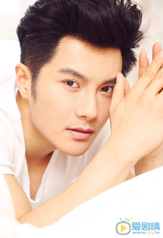 上古情歌景時誰演的？景時扮演者沈泰個人資料及生活照欣賞