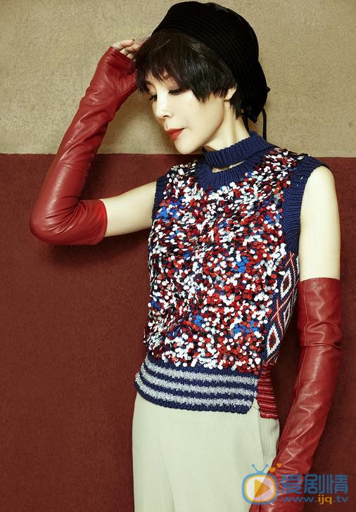 風再起時秦芳是誰演的？秦芳扮演者岳秀清個人資料、寫真及生活照欣賞