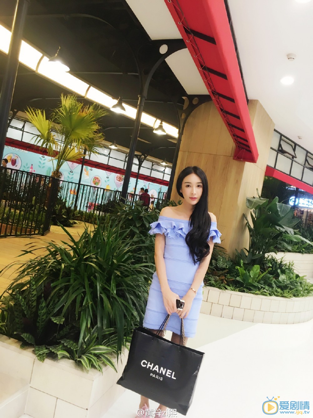 老九門莫測扮演者黃梓熙寫真及生活照欣賞