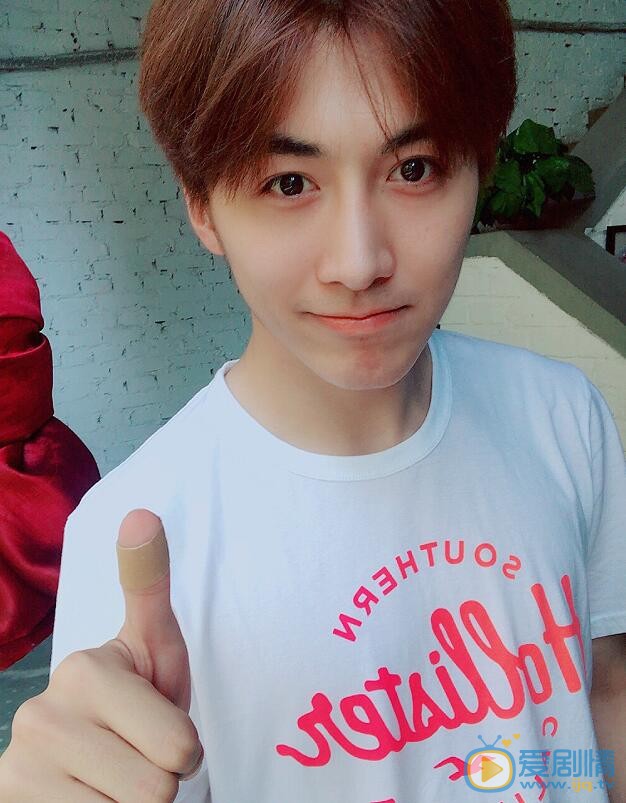  春風十里不如你黃芪是誰演的？黃芪扮演者劉承林個人資料及生活寫真照欣賞