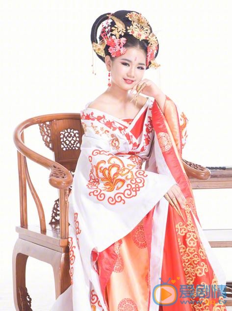 美味奇緣小佳茗是誰演的？小佳茗扮演者趙姝婷個人資料、寫真及生活照欣賞