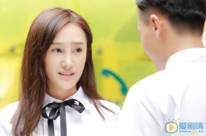 楊舒涵個人資料簡介 楊舒涵《夏之練習曲》劇照