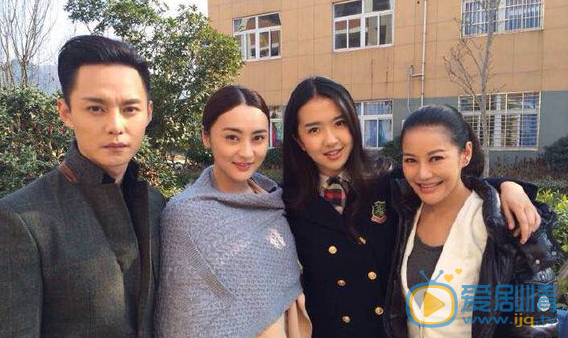 錢迪迪尹正合照 錢迪迪緋聞男友尹正 錢迪迪個人資料簡介