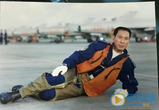 天下糧田劉統勛是誰扮演的？天下糧田劉統勛扮演者吳京安個人資料、寫真生活照 