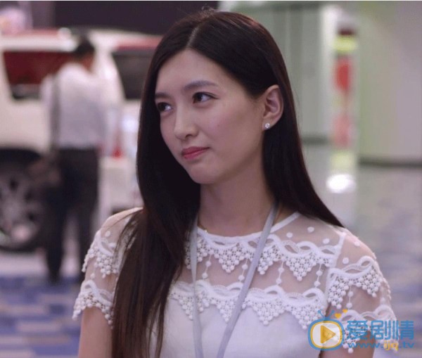 江疏影早期照片 江疏影整容了嗎？江疏影整容前後對比照