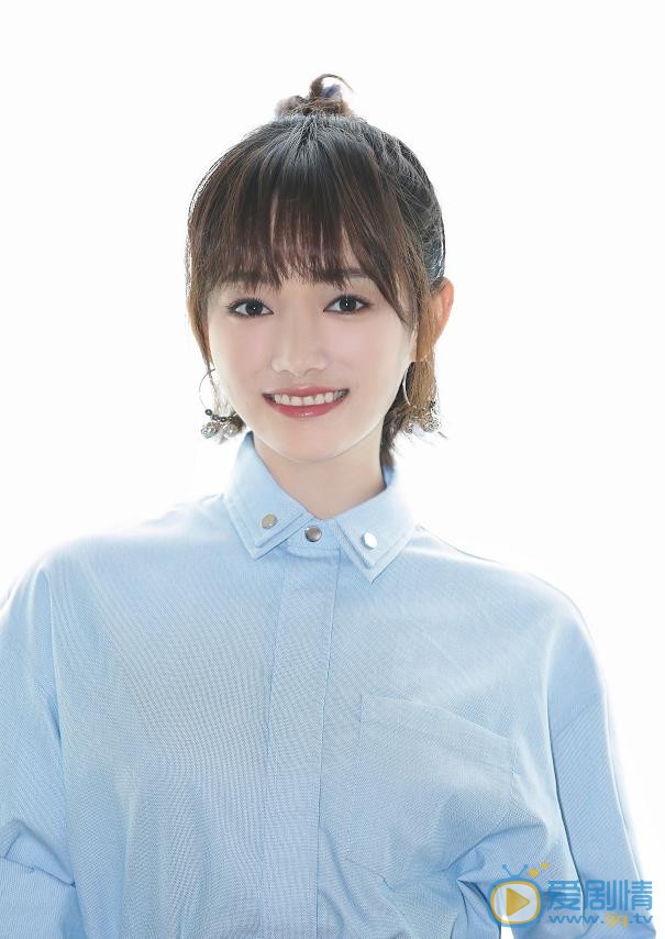 幸福一家人李月月是誰演的？李月月扮演者洪佳寧個人資料、寫真及生活照欣賞