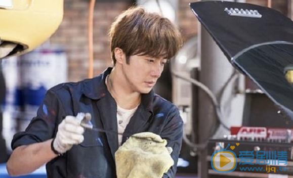 灰姑娘與四騎士劇情介紹