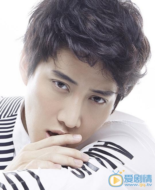 美味奇緣李雨哲是誰扮演的？美味奇緣李雨哲扮演者mike個人資料、寫真及生活照欣賞