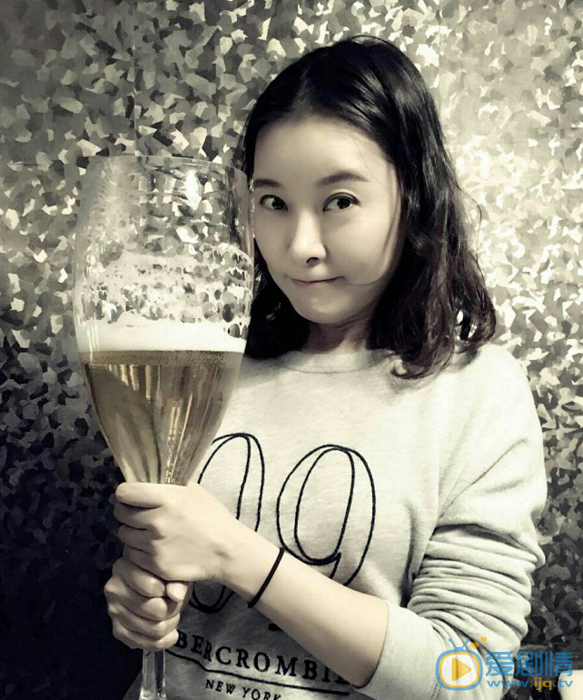  人民的名義陸亦可是誰演的？陸亦可扮演者柯藍個人資料生活照欣賞