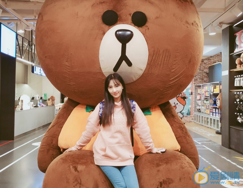 張希雅個人資料簡介 張希雅演藝經歷 張希雅旅拍遊玩高清照