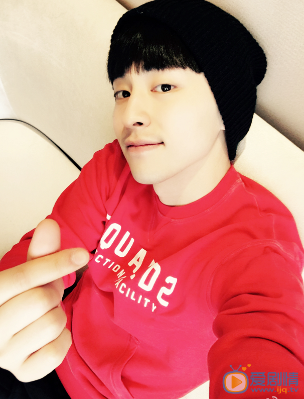 歡樂頌2謝童是誰演的？謝童扮演者鄧倫個人資料生活寫真照欣賞