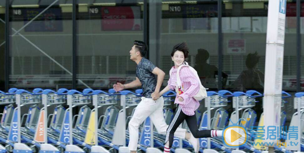 青春斗中晉小妮為什麼不願意墮胎？