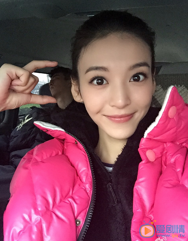 結婚為什麼黃靈是誰演的?黃靈扮演者尤靖茹個人資料及生活寫真照欣賞