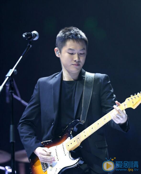 歌手3月18日的挑戰歌手是梁博嗎？梁博是誰？梁博個人資料介紹