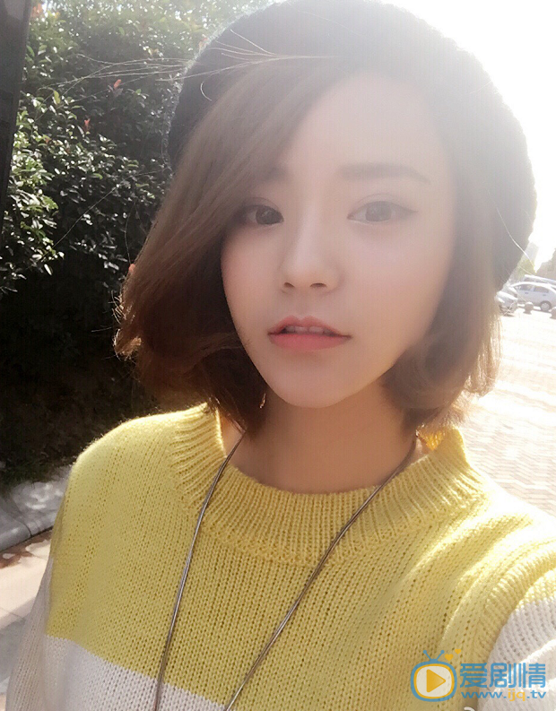 繁星四月閔四月是誰演的?閔四月扮演者左航個人資料及寫真生活照欣賞