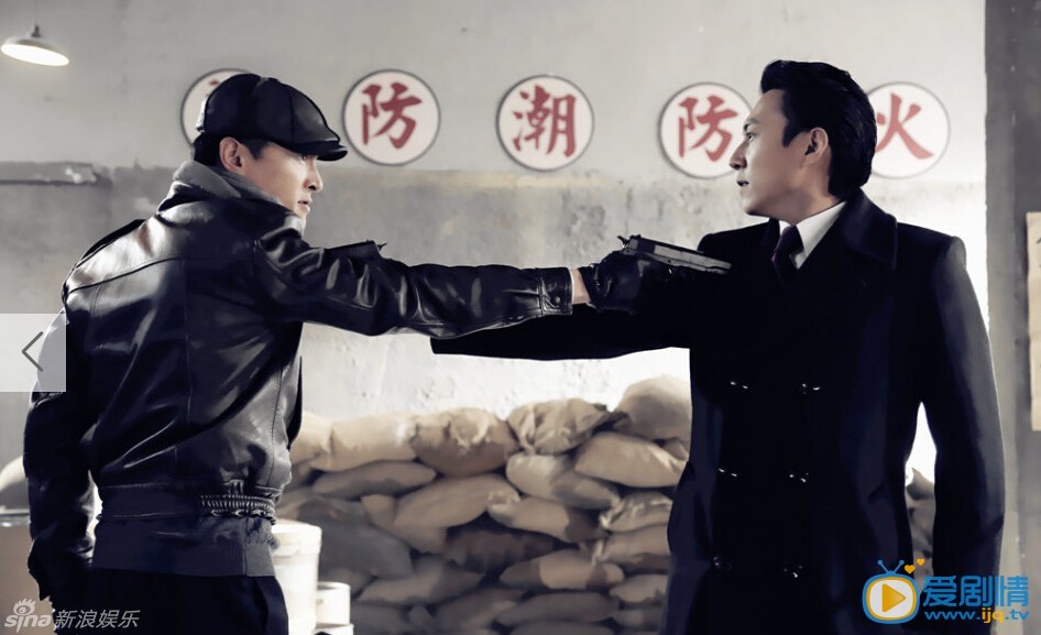 偽裝者明樓在現實生活中結婚了嗎？他老婆是誰？偽裝者靳東的老婆是李佳？