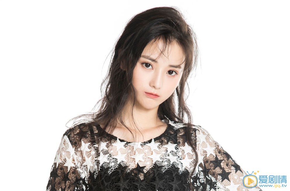 馬倩倩個人資料簡介 馬倩倩演藝經歷 馬倩倩寫真圖片