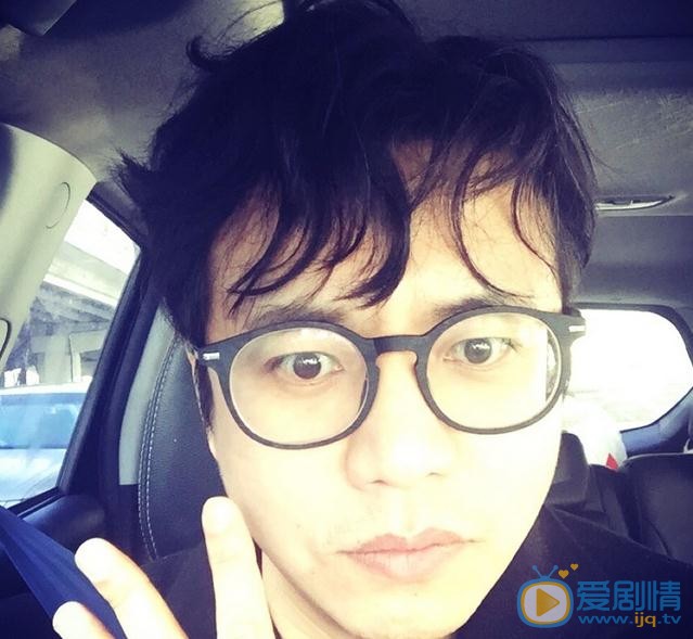 親愛的她們關志強是誰演的？關志強扮演者趙正陽個人資料、寫真及生活照欣賞