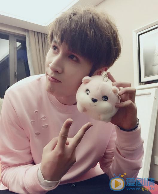 楚喬傳魏舒游是誰演的？楚喬傳魏舒游個人資料、寫真及生活照介紹