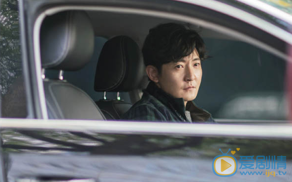 都挺好蘇明成被周姐封殺 不得已去開網約車