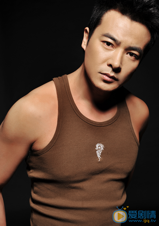  孤芳不自賞晉王司馬弘是誰演的？司馬弘扮演者于波個人資料簡介