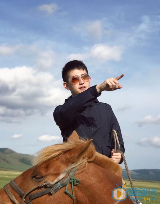 深海利劍鹿寧是誰演的？深海利劍鹿寧扮演者韓宇辰個人資料、寫真及生活照