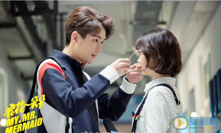  浪花一朵朵高甜劇照來襲 白雲夫婦甜到犯規