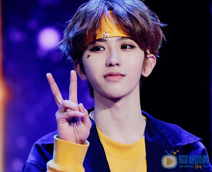 蔡徐坤是富二代嗎？蔡徐坤媽媽是演員嗎？