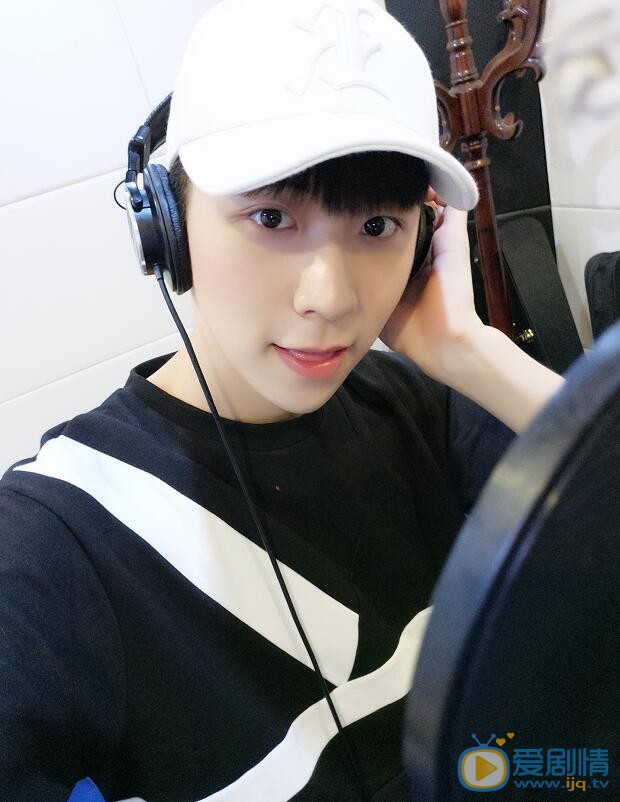 青春最好時李白是誰演的?李白扮演者王博文個人資料及生活寫真照欣賞