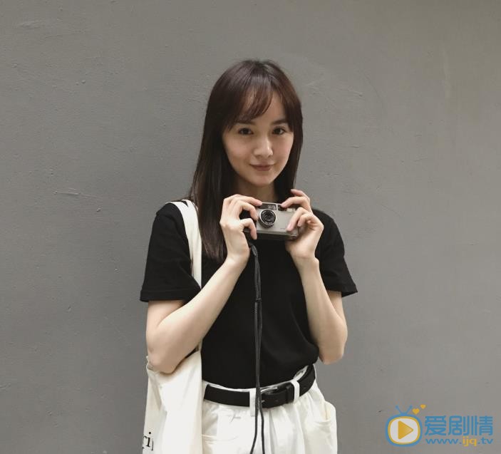 守衛者浮出水面張妍扮演者李依伊圖片