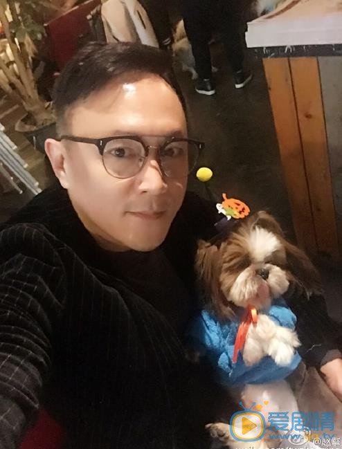 最後一張簽證呂秘書是誰演的？呂秘書飾演者趙擎個人信息及生活照