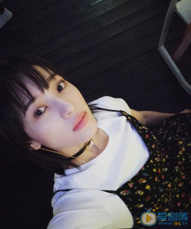  張一山女友是誰？張一山女友白雪個人資料及生活私照介紹