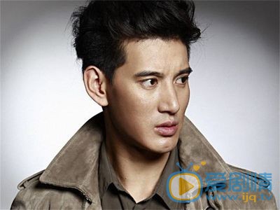 漫長的告別尹哲是由誰飾演的？他在劇中是一個怎樣的角色？