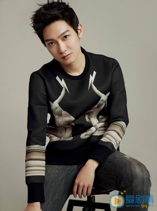 陳方舟個人資料簡介 陳方舟演藝經歷 陳方舟帥氣寫真圖片