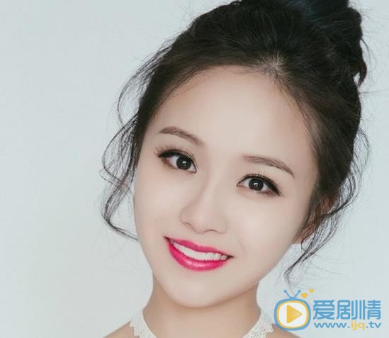 馮芷墨個人資料簡介 馮芷墨個人寫真